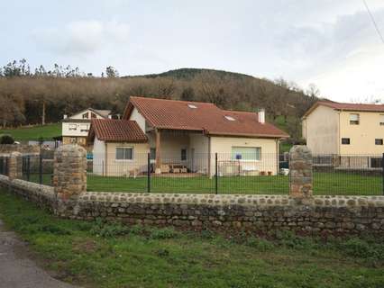 Villa en venta en Santiurde de Toranzo