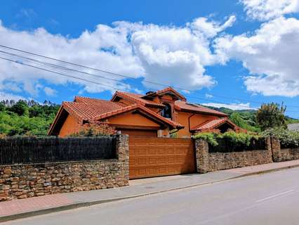 Villa en venta en Molledo