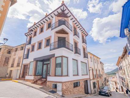Edificio en venta en Illora