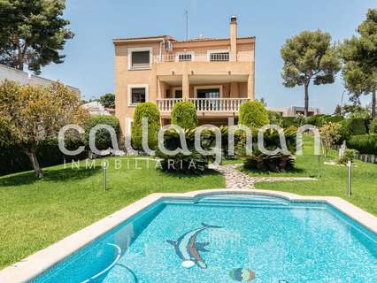 Chalet en venta en Torrent