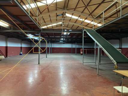 Nave industrial en venta en Cerdanyola del Vallès