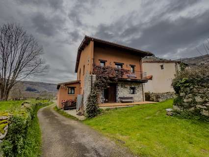 Chalet en venta en Ruesga