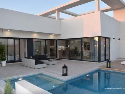 Villa en venta en Benijófar zona Benijófar