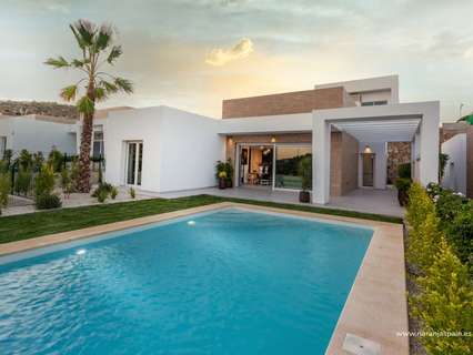 Villa en venta en Algorfa zona Golf course