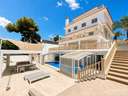 Villa en venta en Orihuela zona Dehesa de Campoamor