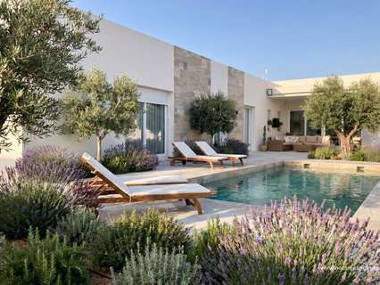 Villa en venta en El Pinós/Pinoso