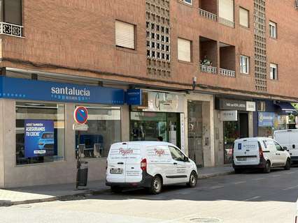 Local comercial en alquiler en Granada rebajado
