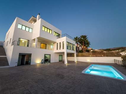 Chalet en venta en La Zubia rebajado