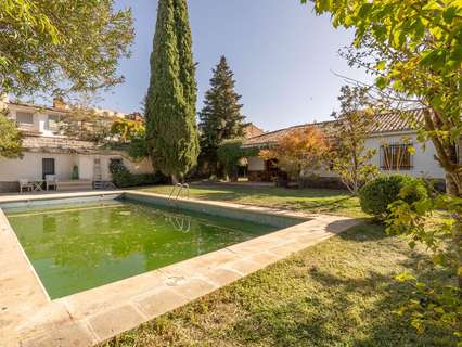 Chalet en venta en Ogíjares