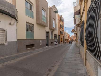 Piso en venta en Almería
