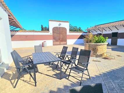 Casa rústica en venta en Chipiona