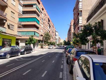 Local comercial en alquiler en Granada