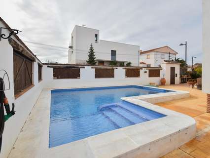 Chalet en venta en Cúllar Vega