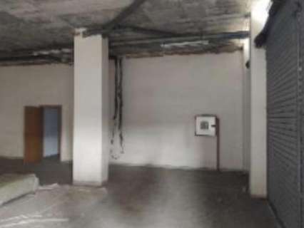 Local comercial en venta en Badalona