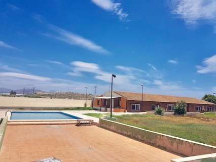 Villa en venta en Mutxamel