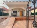 Chalet en venta en Torrevieja