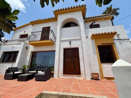 Chalet en venta en Benalmádena