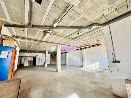 Local comercial en venta en Badalona