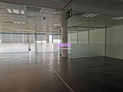 Oficina en alquiler en Badalona