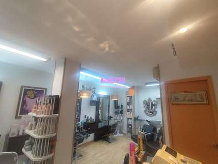 Local comercial en alquiler en Badalona