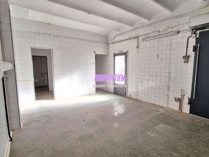 Local comercial en alquiler en Badalona