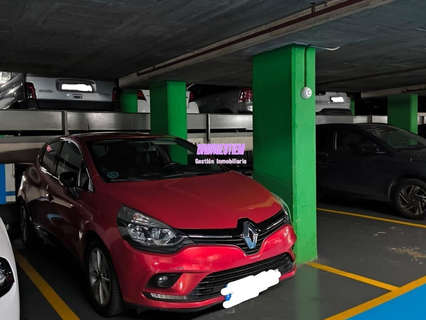Plaza de parking en venta en Badalona