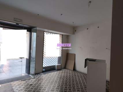 Local comercial en alquiler en Badalona