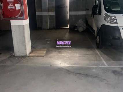 Plaza de parking en alquiler en Badalona