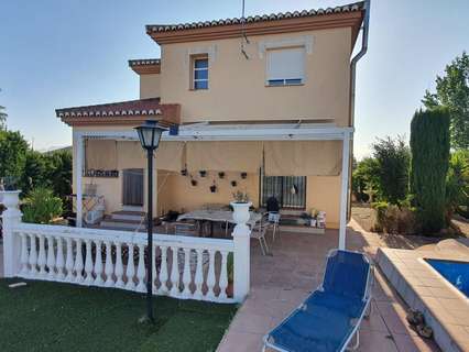 Chalet en venta en Cúllar Vega