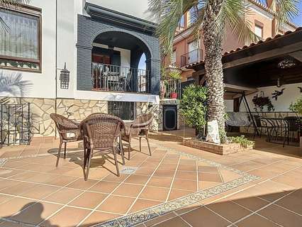 Chalet en venta en Vegas del Genil