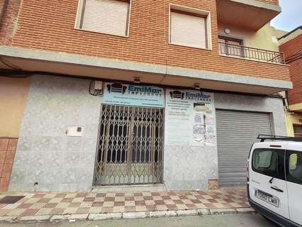 Local comercial en alquiler en Almansa