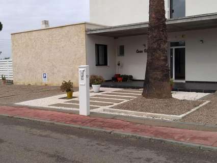 Chalet en venta en Palomares del Río