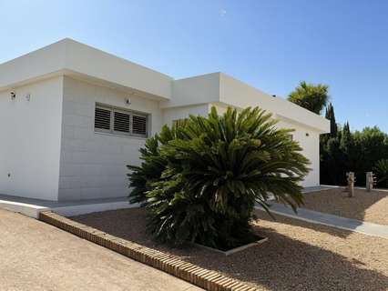 Chalet en venta en Palomares del Río