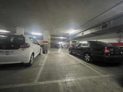 Plaza de parking en venta en Santa Coloma de Gramenet rebajada