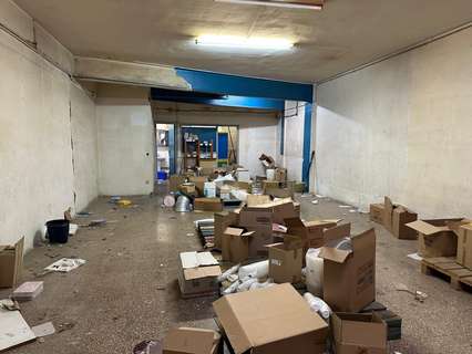 Local comercial en venta en Badalona