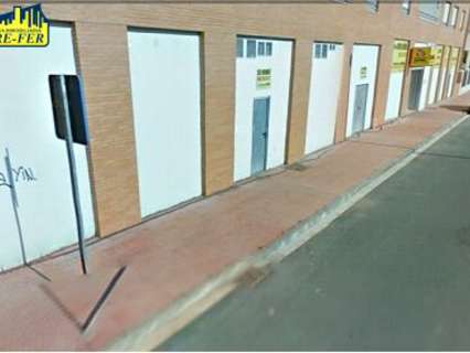 Local comercial en venta en Almería