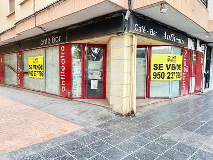 Local comercial en venta en Almería