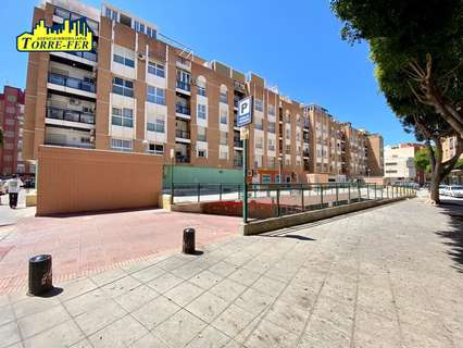 Plaza de parking en venta en Almería