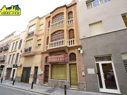 Local comercial en alquiler en Almería