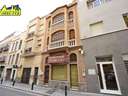 Local comercial en alquiler en Almería