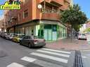 Local comercial en venta en Almería