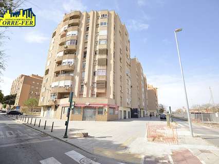 Piso en venta en Almería
