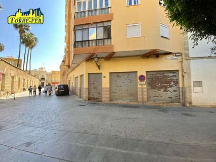 Local comercial en venta en Almería