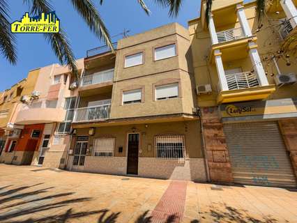 Piso en venta en Almería
