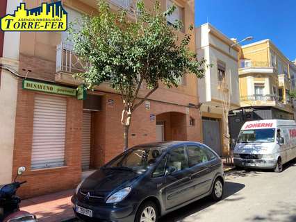 Local comercial en alquiler en Almería