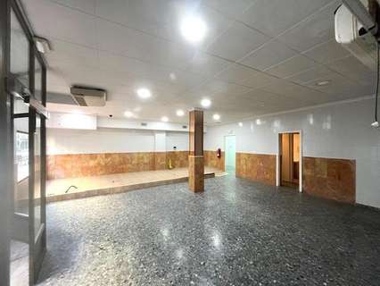 Local comercial en alquiler en Almería