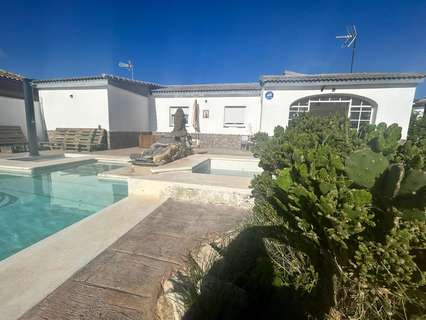 Chalet en venta en Chiclana de la Frontera rebajado