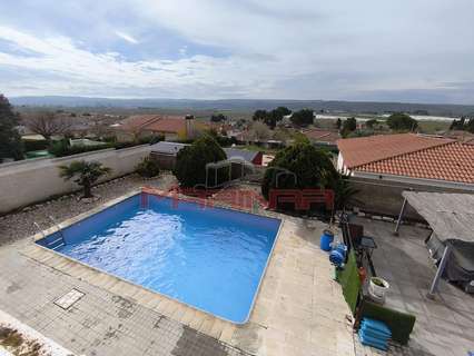 Chalet en venta en Colmenar de Oreja