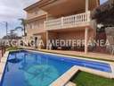 Chalet en venta en Torrent