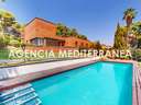 Chalet en venta en Paterna